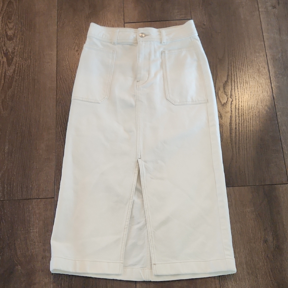 High-Rise White Midi Skirt with Front Slit and Patch Pockets